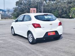 CHEVROLET - ONIX - 2019/2019 - Branca - R$ 53.900,00