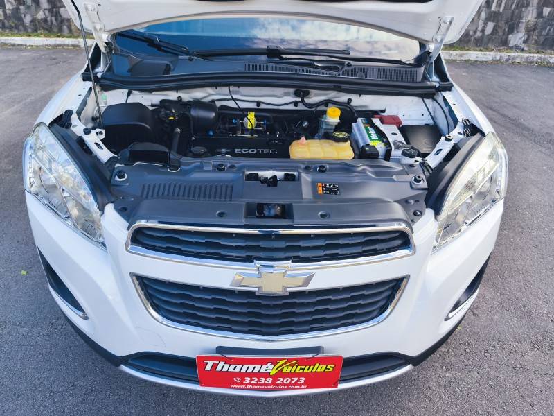 CHEVROLET - TRACKER - 2014/2014 - Branca - R$ 65.900,00