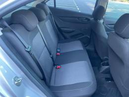 CHEVROLET - ONIX - 2019/2019 - Prata - R$ 52.900,00