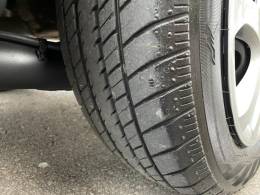 FORD - FIESTA - 2014/2014 - Dourada - R$ 32.900,00