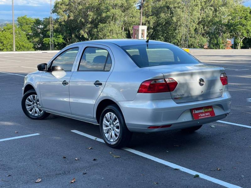VOLKSWAGEN - VOYAGE - 2018/2018 - Prata - R$ 48.900,00
