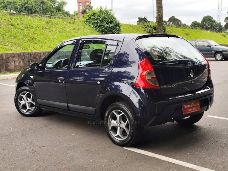 RENAULT - SANDERO - 2009/2009 - Azul - R$ 28.900,00