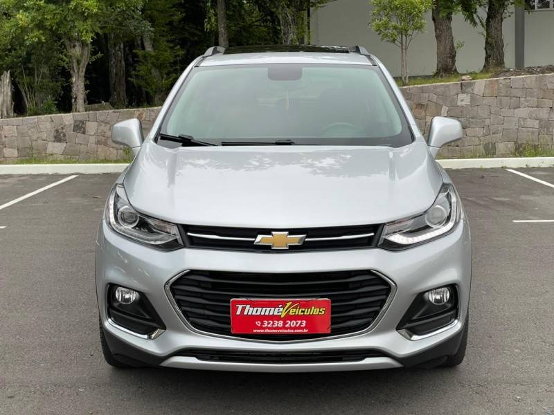 CHEVROLET - TRACKER - 2017/2017 - Prata - R$ 86.900,00