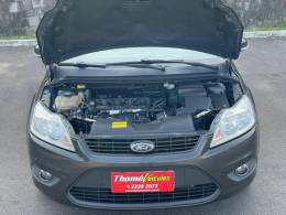 FORD - FOCUS - 2013/2013 - Cinza - R$ 43.900,00