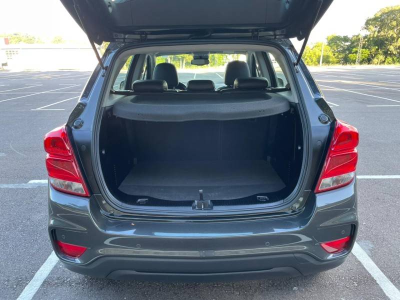 CHEVROLET - TRACKER - 2019/2019 - Cinza - R$ 89.900,00