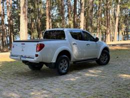 MITSUBISHI - L200 TRITON - 2015/2015 - Branca - R$ 125.900,00