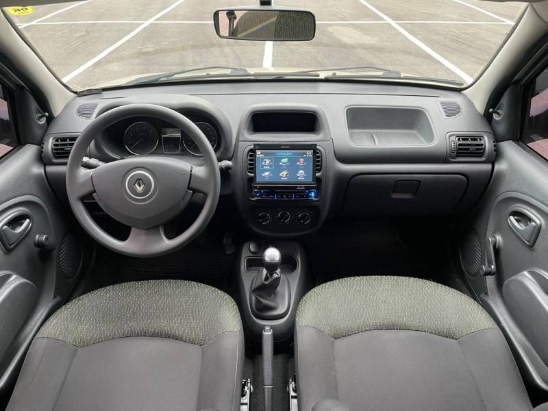 RENAULT - CLIO - 2014/2014 - Dourada - Sob Consulta