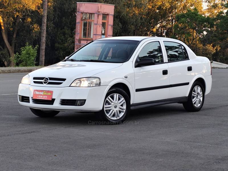 CHEVROLET - ASTRA - 2004/2004 - Branca - R$ 29.900,00