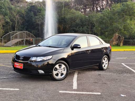 KIA MOTORS - CERATO - 2010/2010 - Preta - R$ 39.900,00