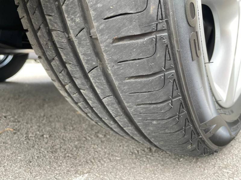 RENAULT - SANDERO - 2022/2022 - Dourada - R$ 67.900,00