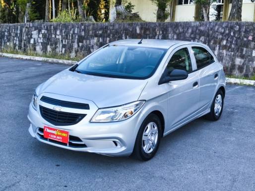 CHEVROLET - ONIX - 2018/2018 - Prata - R$ 46.900,00