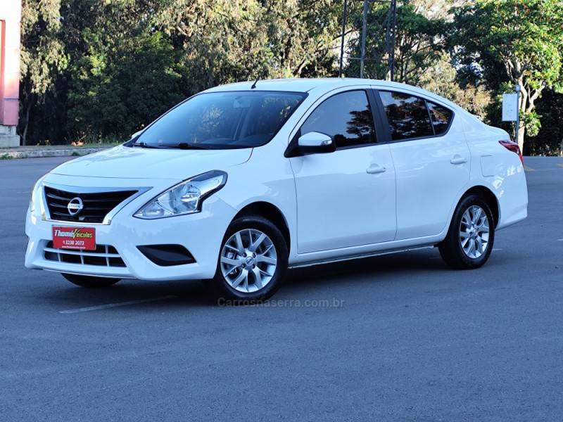 NISSAN - VERSA - 2020/2020 - Branca - R$ 69.900,00