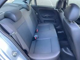 VOLKSWAGEN - VOYAGE - 2018/2018 - Prata - R$ 48.900,00