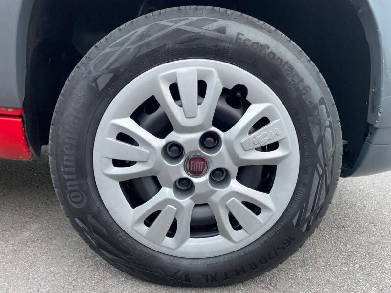 FIAT - UNO - 2014/2014 - Vermelha - R$ 31.900,00