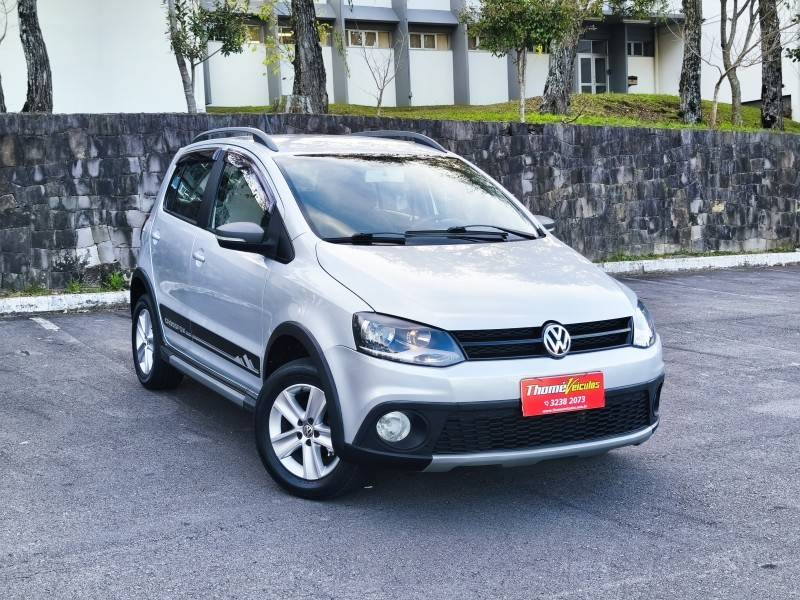 VOLKSWAGEN - CROSSFOX - 2012/2012 - Prata - R$ 43.900,00