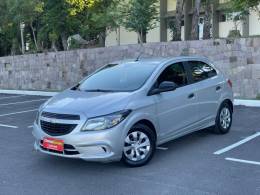 CHEVROLET - ONIX - 2019/2019 - Prata - R$ 52.900,00