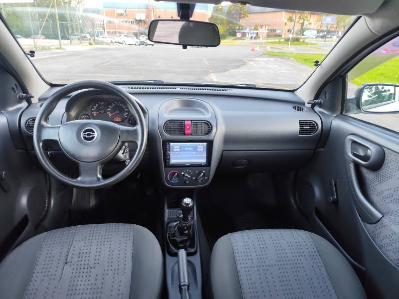 CHEVROLET - CORSA - 2009/2009 - Prata - R$ 29.900,00