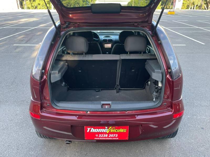 CHEVROLET - CORSA - 2012/2012 - Vermelha - R$ 34.900,00