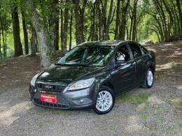 FORD - FOCUS - 2013/2013 - Cinza - R$ 43.900,00