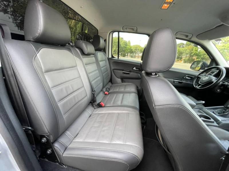 VOLKSWAGEN - AMAROK - 2019/2019 - Prata - R$ 139.900,00