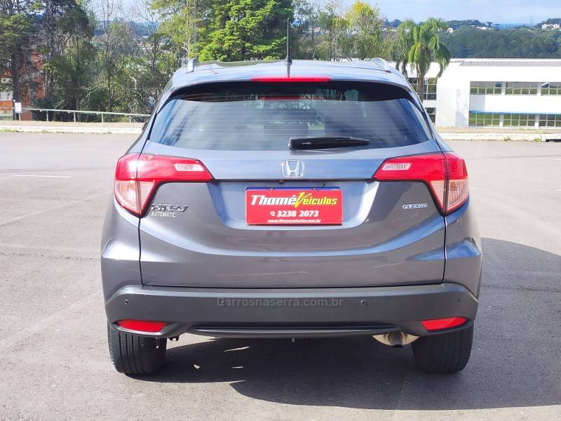 HONDA - HR-V - 2016/2016 - Cinza - R$ 86.900,00