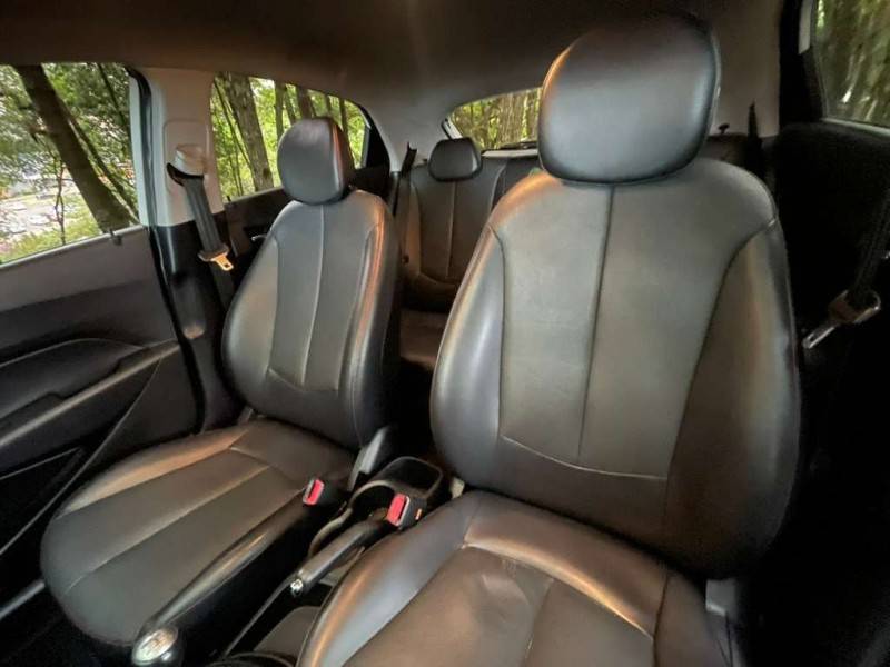 HYUNDAI - HB20 - 2015/2014 - Branca - R$ 46.900,00