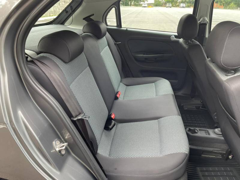 VOLKSWAGEN - GOL - 2012/2012 - Cinza - R$ 36.900,00