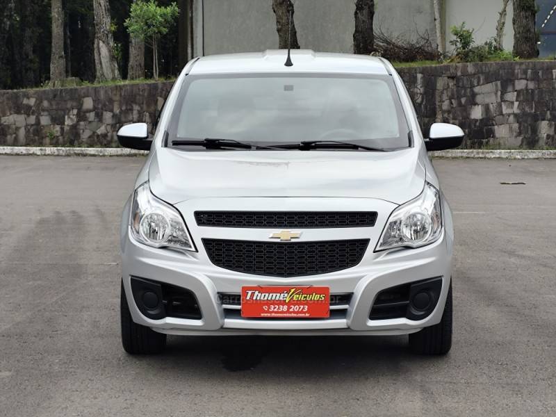 CHEVROLET - MONTANA - 2015/2015 - Prata - R$ 44.900,00