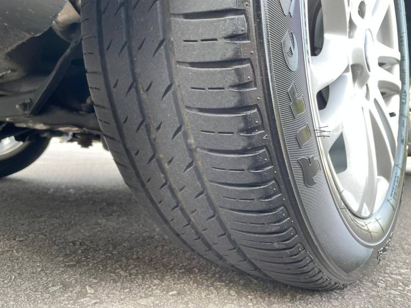 FORD - FOCUS - 2013/2013 - Cinza - R$ 43.900,00