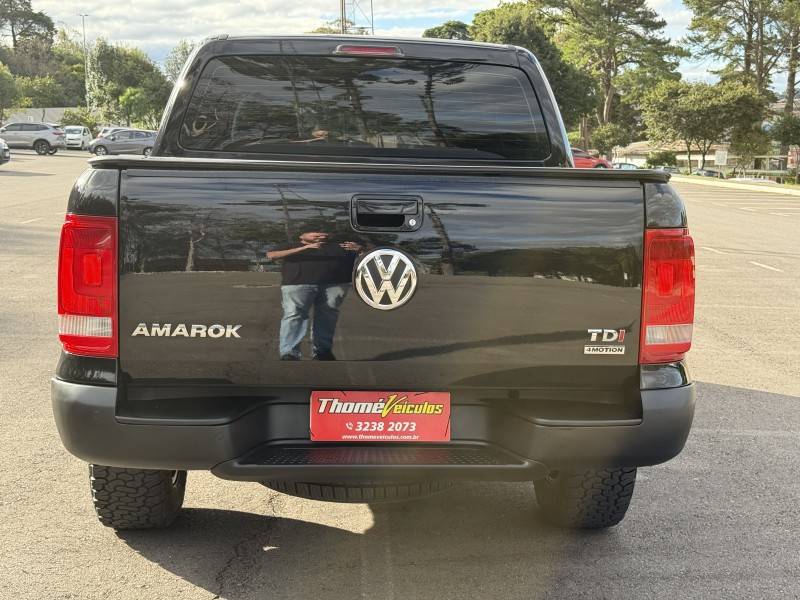VOLKSWAGEN - AMAROK - 2013/2013 - Preta - R$ 106.900,00