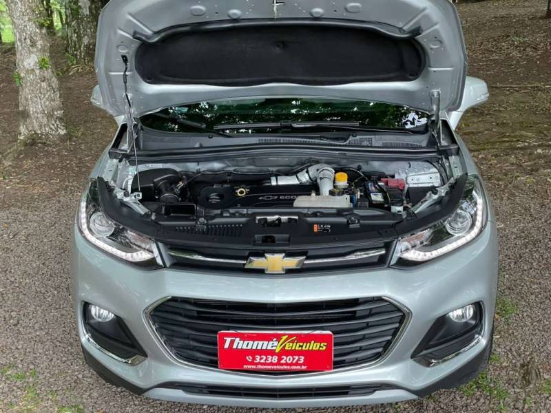 CHEVROLET - TRACKER - 2018/2018 - Prata - R$ 94.900,00
