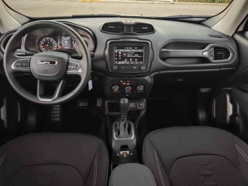 JEEP - RENEGADE - 2023/2023 - Branca - R$ 99.900,00