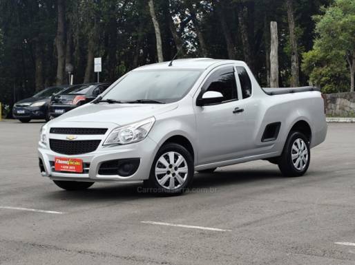 CHEVROLET - MONTANA - 2015/2015 - Prata - R$ 46.900,00