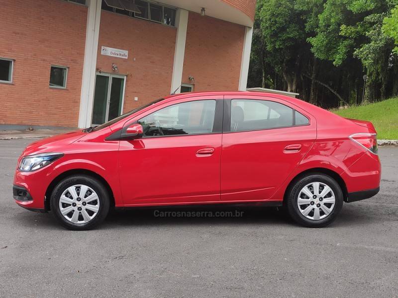 CHEVROLET - PRISMA - 2015/2015 - Vermelha - R$ 49.900,00