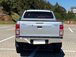TOYOTA - HILUX - 2015/2015 - Prata - R$ 115.900,00