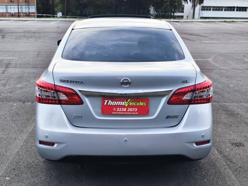 NISSAN - SENTRA - 2014/2014 - Prata - R$ 54.900,00