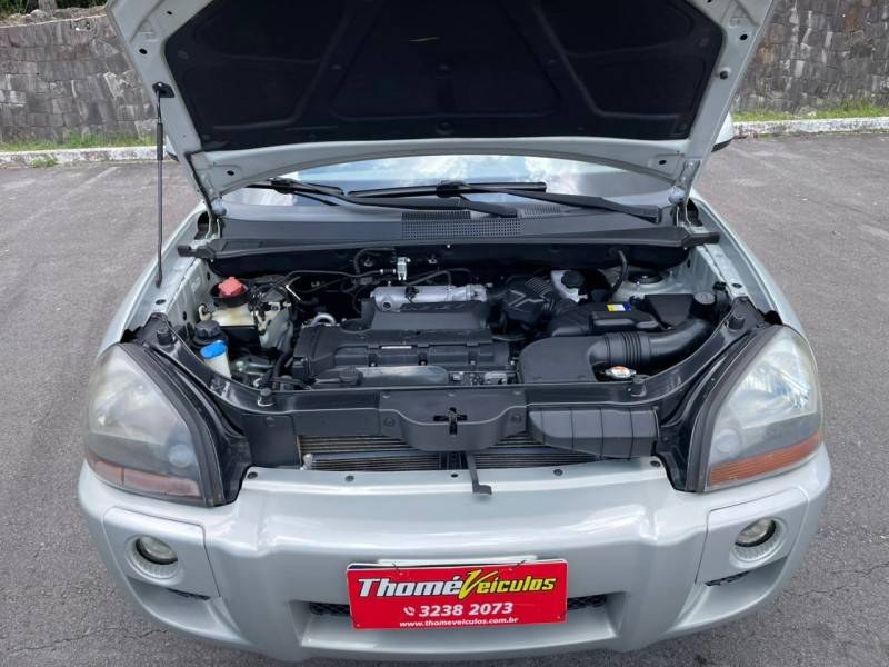 HYUNDAI - TUCSON - 2013/2013 - Dourada - R$ 47.900,00