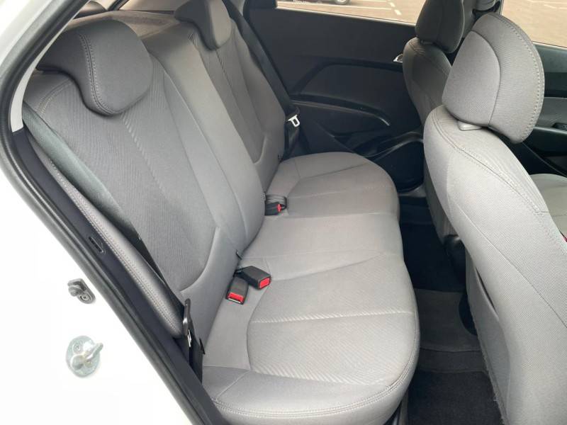 HYUNDAI - HB20X - 2015/2015 - Branca - R$ 59.900,00