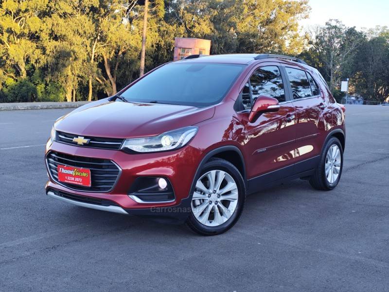 CHEVROLET - TRACKER - 2017/2018 - Vermelha - R$ 91.900,00