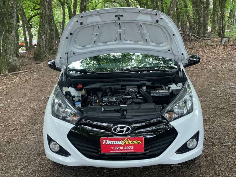 HYUNDAI - HB20 - 2015/2014 - Branca - R$ 46.900,00