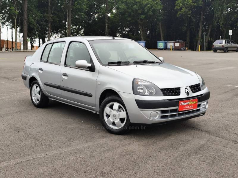 RENAULT - CLIO - 2006/2006 - Prata - R$ 19.900,00