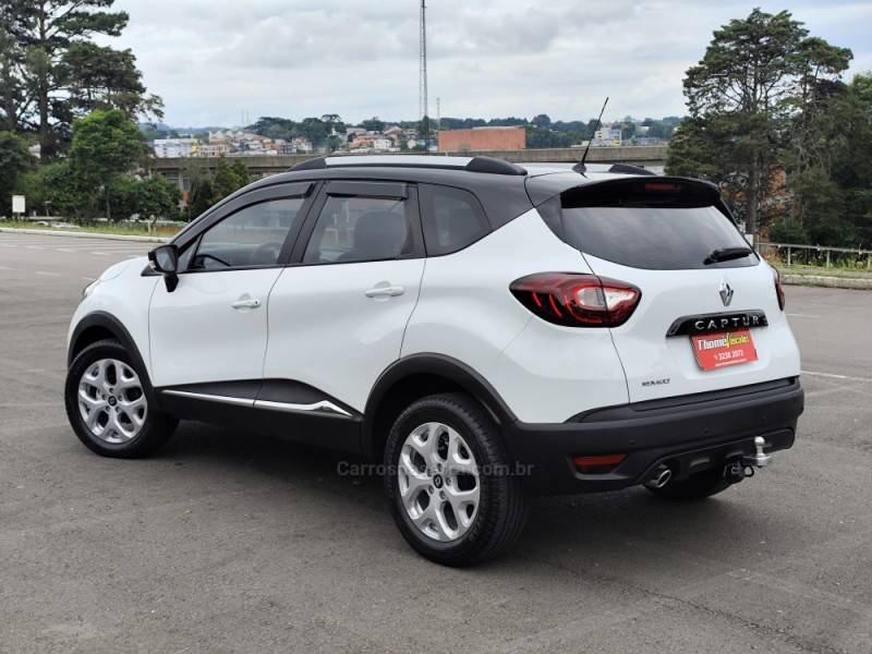 RENAULT - CAPTUR - 2019/2019 - Branca - R$ 75.900,00