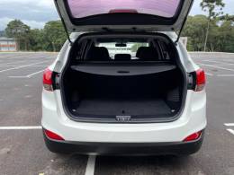 HYUNDAI - IX35 - 2015/2015 - Branca - R$ 73.900,00