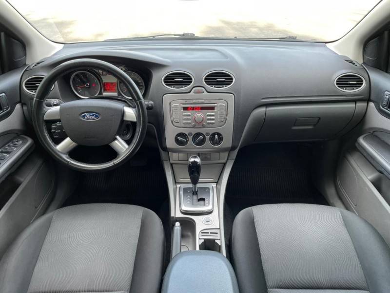 FORD - FOCUS - 2013/2013 - Cinza - R$ 43.900,00