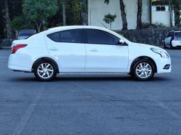 NISSAN - VERSA - 2020/2020 - Branca - R$ 69.900,00