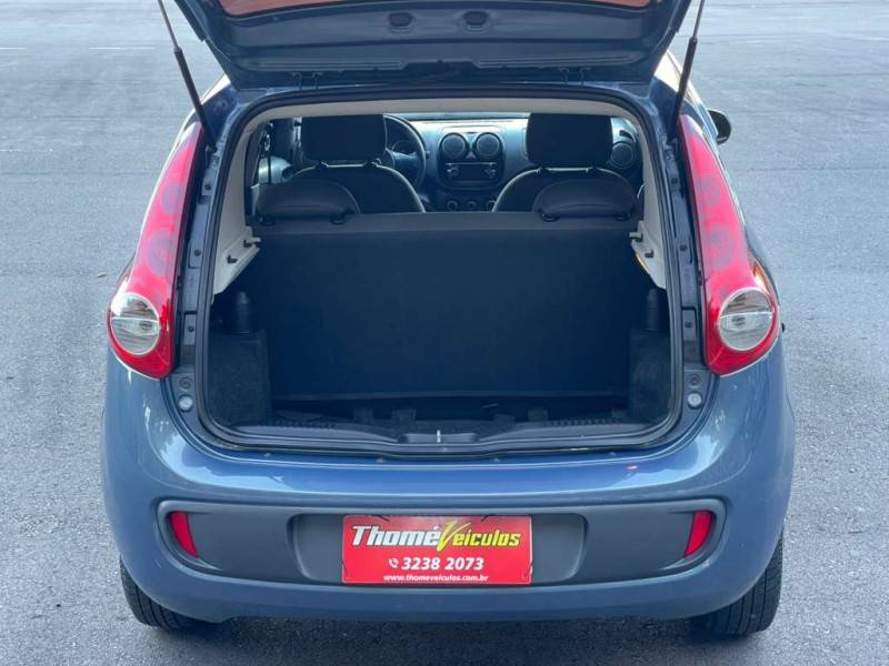 FIAT - PALIO - 2015/2015 - Cinza - R$ 39.900,00